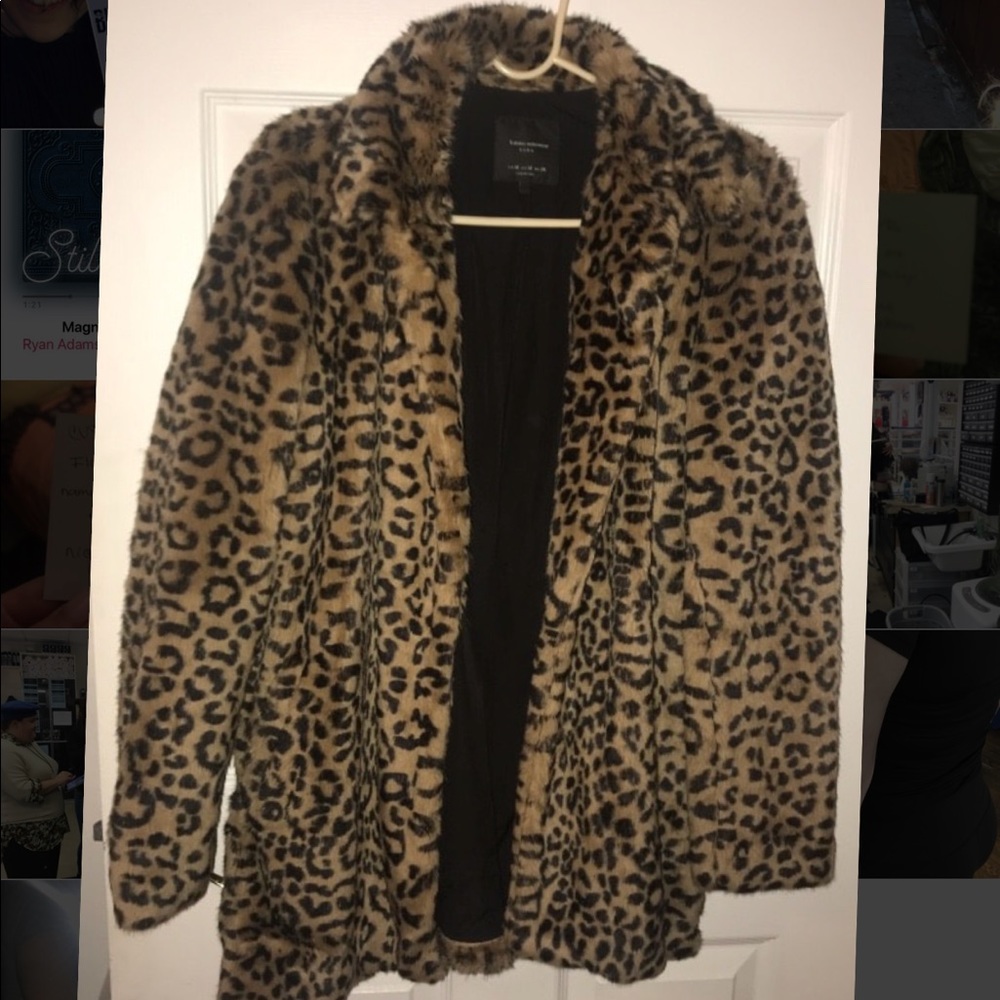 Leopard coat
